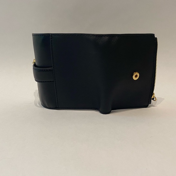 Michael Kors wallet NWT - Picture 4 of 7